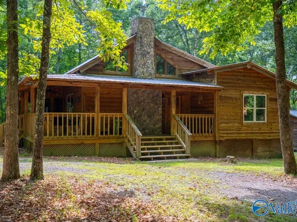 3256 County Road 642, Mentone, AL 35984
