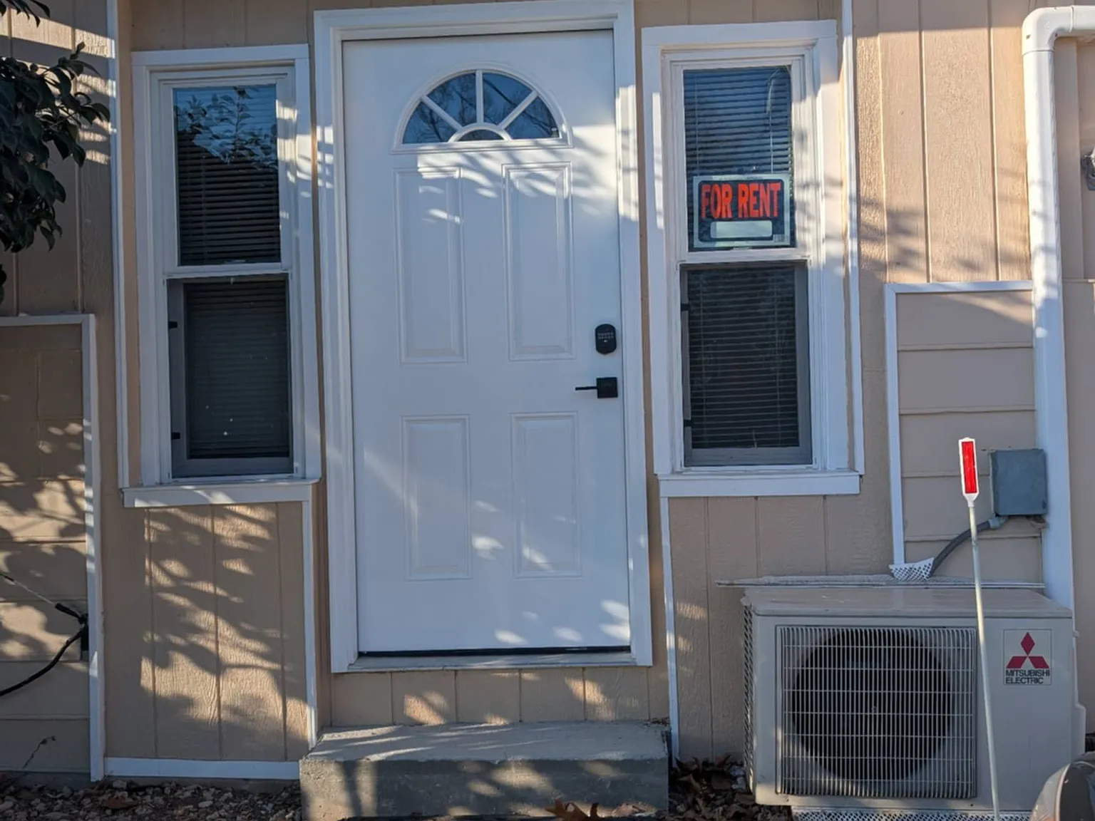 1 bed, 1000 sqft, $1,950 — Photo 4