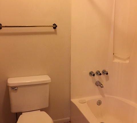 4th image of 1360 Pinnacle Dr #B