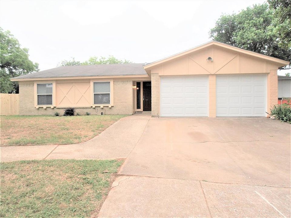 1st image of 5515 Sarasota Dr