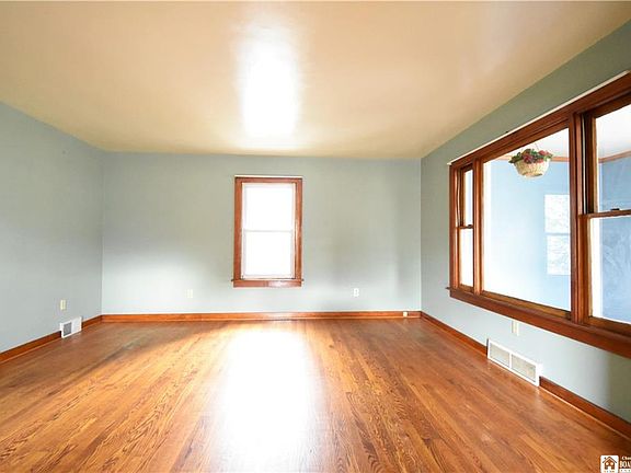 4th image of 82 W Doughty St