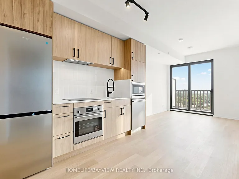 109 Erskine Ave #1706 — Photo 6