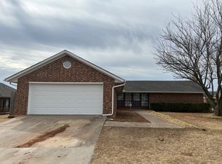 2300 Brandies Ct, Norman, OK 73071