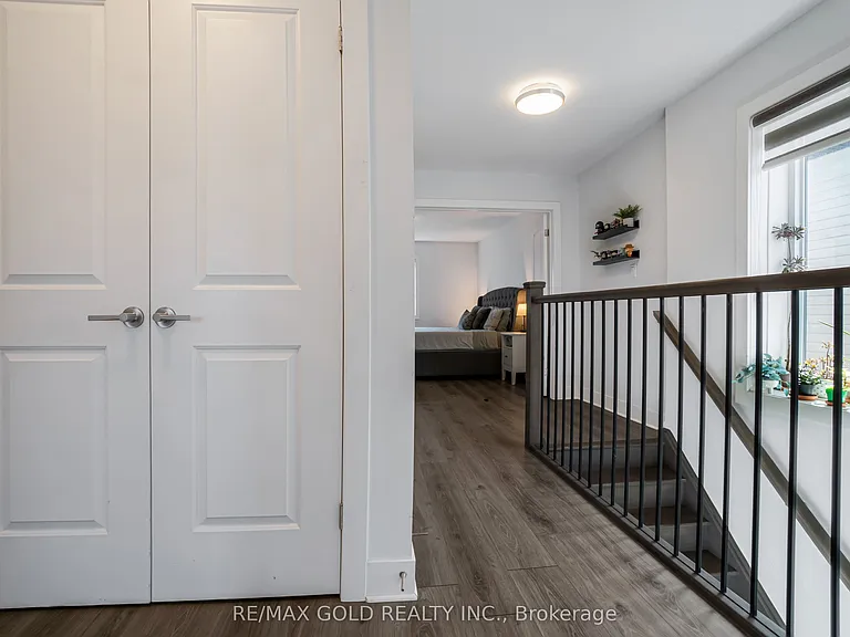 2621 Holbrook Dr #8 — Photo 28
