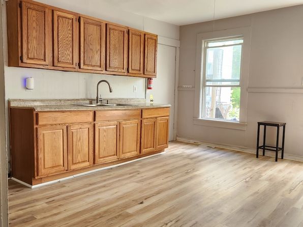 12 Lincoln St #1