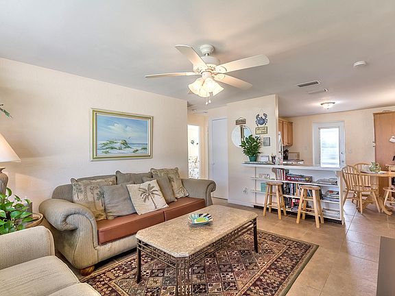 5th image of 29 River Shore Dr