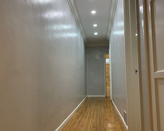 4th image of 1325 S Roxbury Dr #1/2