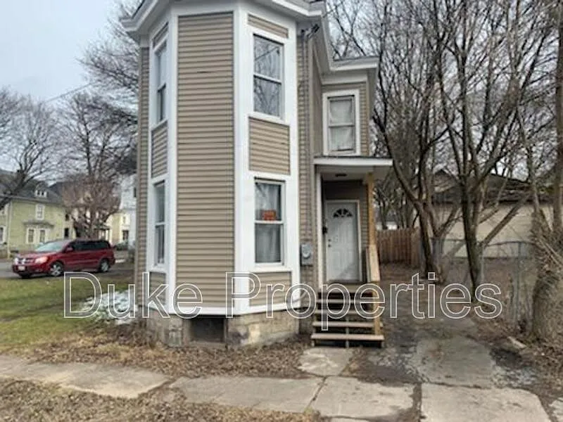 6 Parsons St #6