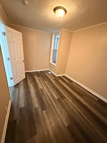 Floor plan 9624-30 South Ewing Avenue - 28-1