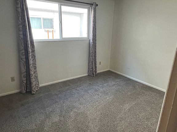4th image of 275 N Holmes Ave #11