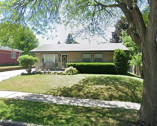 448 N Grandview Blvd Photo 1
