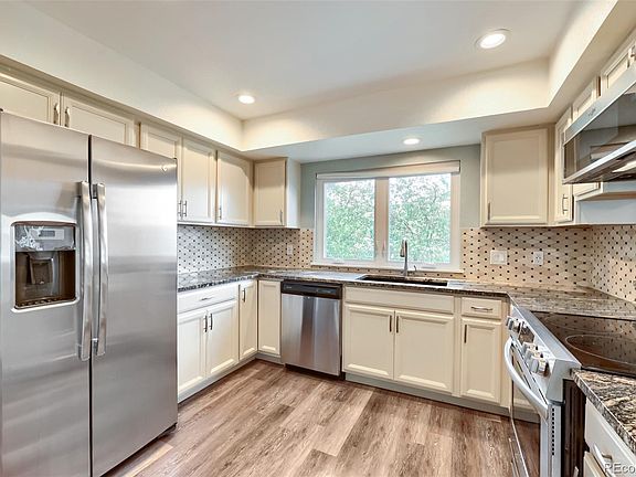 2nd image of 8898 Brompton Way