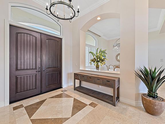 3rd image of 214 SE Turtle Creek Drive