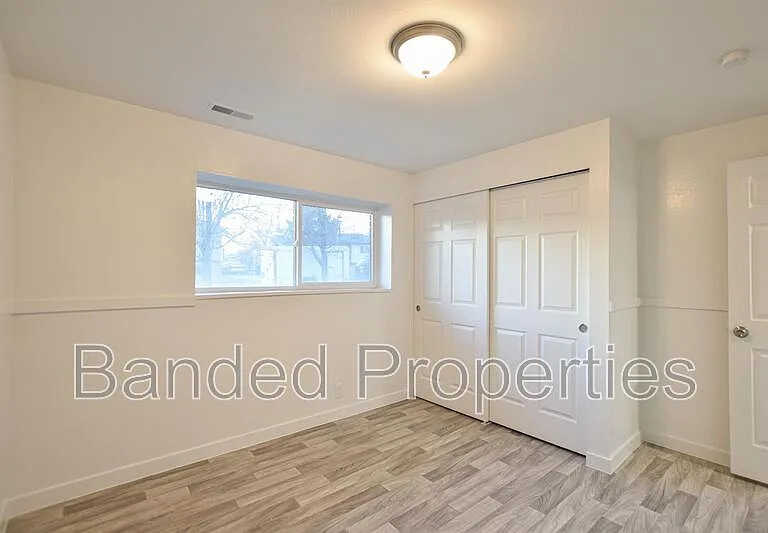 5849 S Country Hills Dr — Photo 10