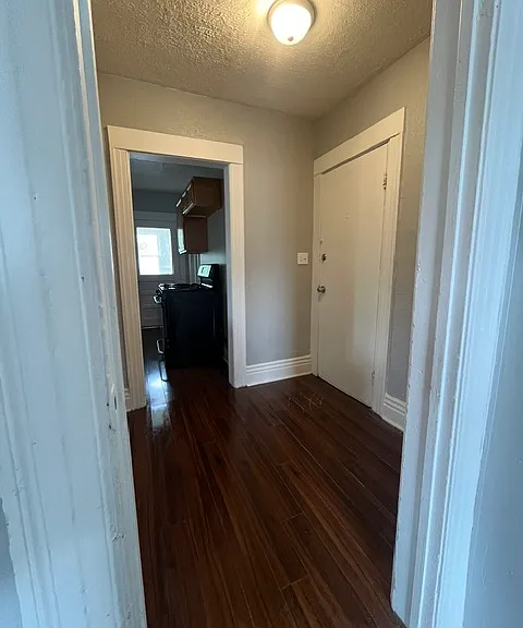 1560 E Main St #2 — Photo 8