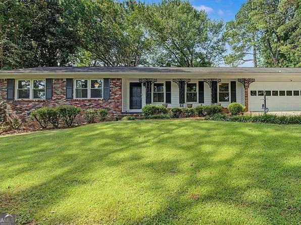 3487 Bowling Green Way, Atlanta, GA 30340