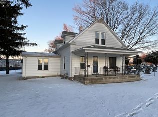 246 Spring St, Clyde, OH 43410