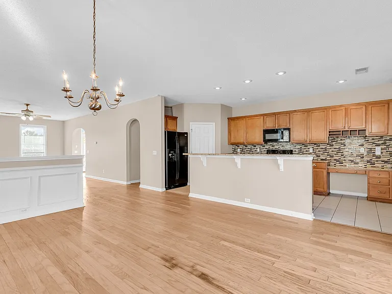 16 Bushwood Dr — Photo 13