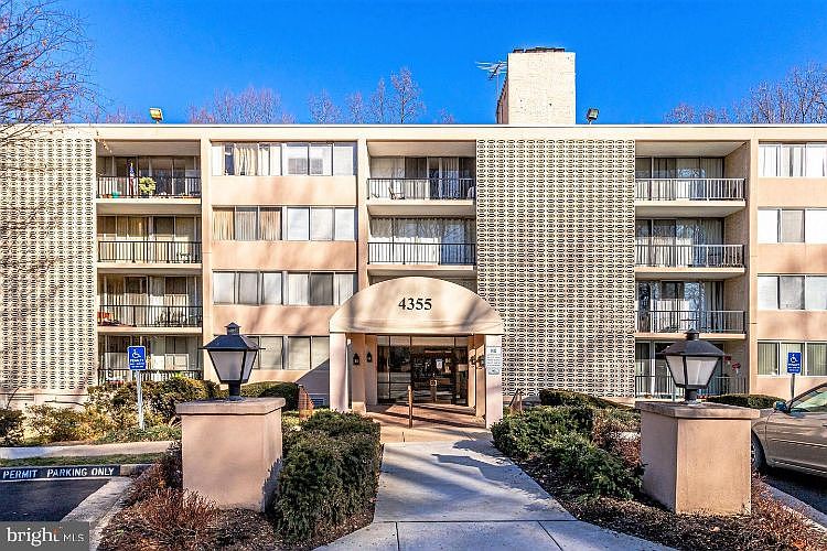 1st image of 4355 Ivymount Ct APT 24