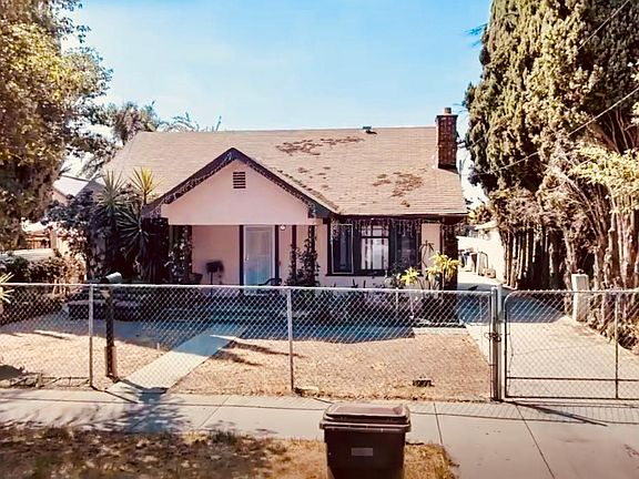 2nd image of 11512 Medina Ct