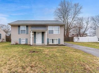 3161 Kenray Dr, Columbus, OH 43219