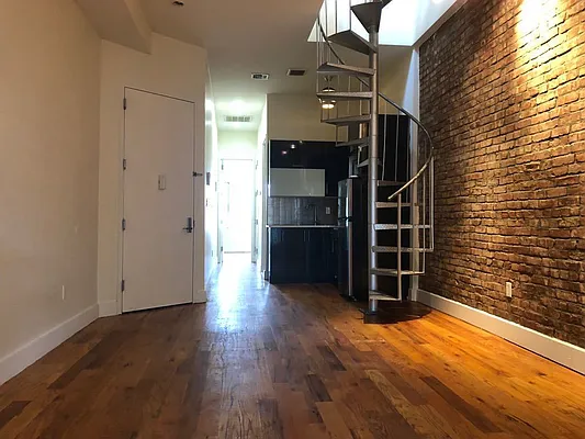 Rented by Peace of Mind Realty | media 26