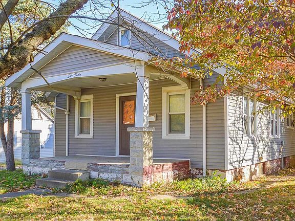 2nd image of 812 S 5th St