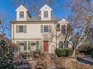 12 Smith Ave, Lexington, MA 02421