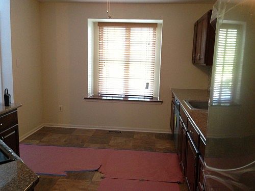 4th image of 26 Pond Ct