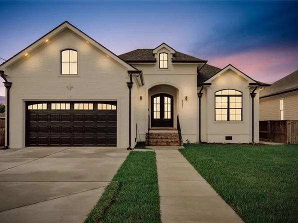 3281 Elmwood Park Dr, New Orleans, LA 70114