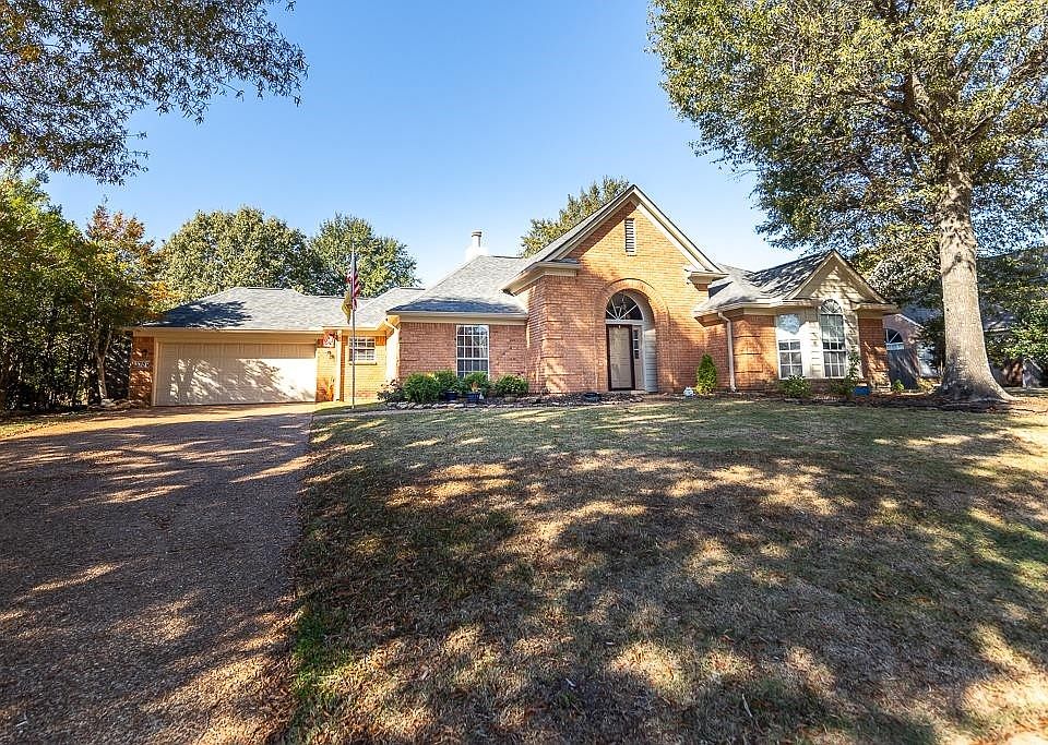 1st image of 3739 Gailyn Dr