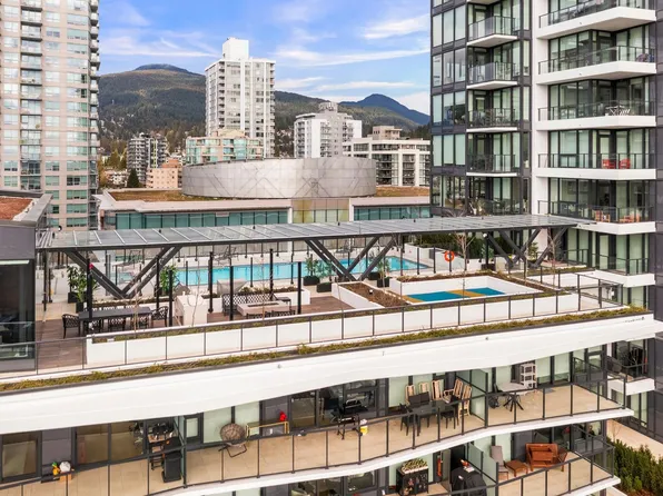 135 E 13th St #1307, North Vancouver, BC V7L 2L8