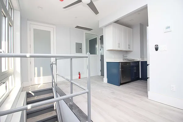 Rented by Nooklyn NYC LLC | media 26