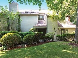 15 Woodlawn Dr, Newton, MA 02467