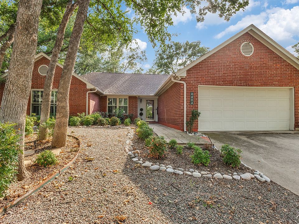 1st image of 4404 Oak Brook Ct