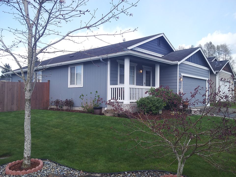 2nd image of 8525 10th Pl NE