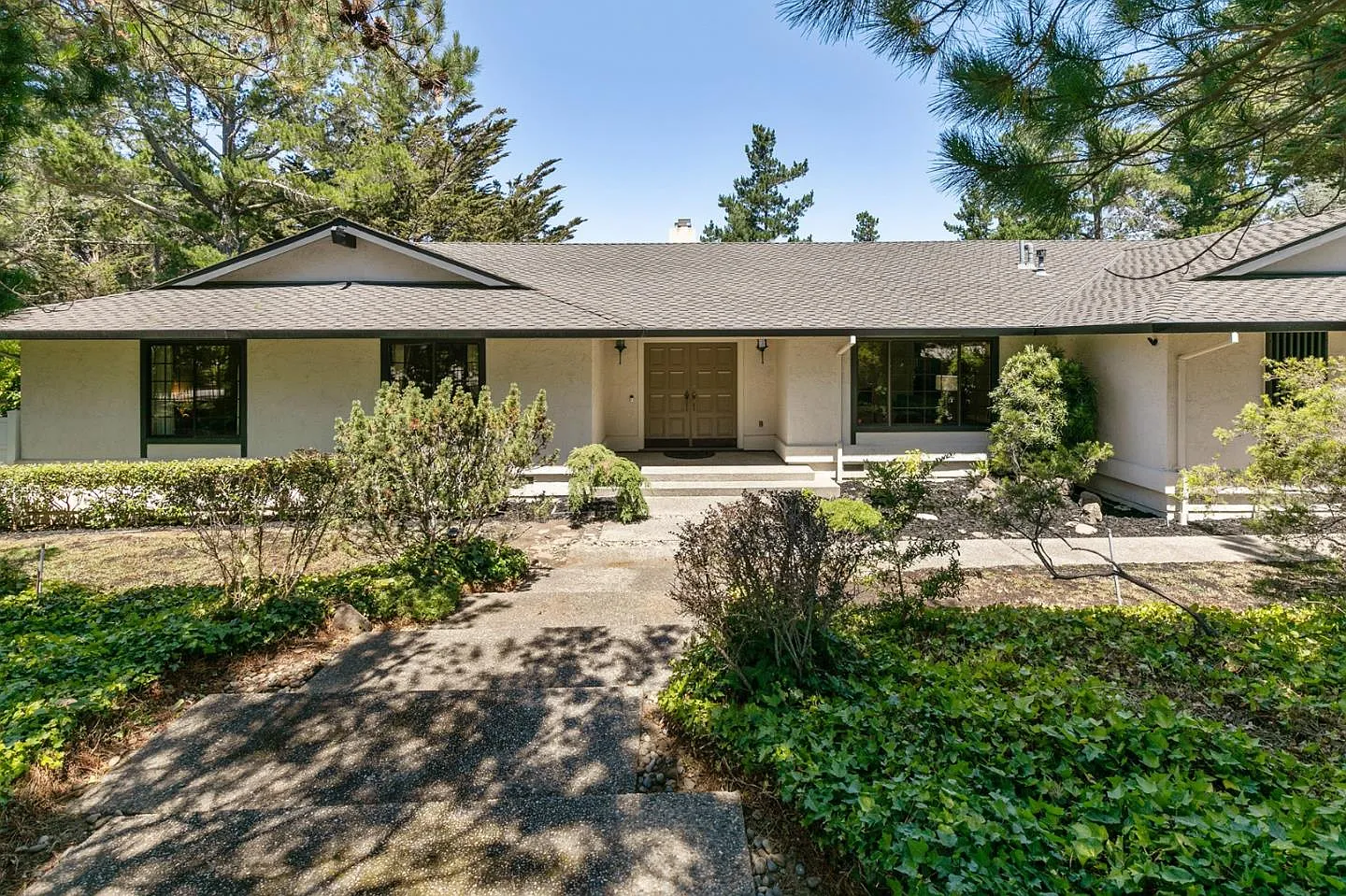 1650 Marlborough Rd photo 1