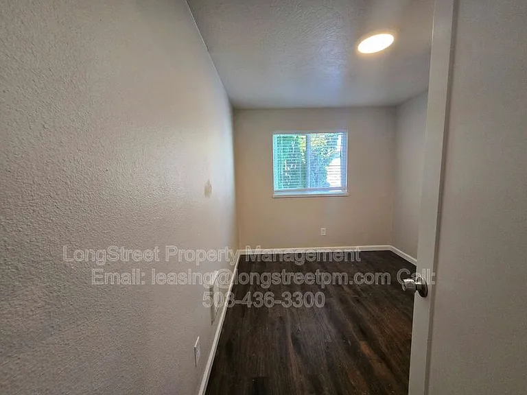 234 NW 21st St #6 — Photo 10