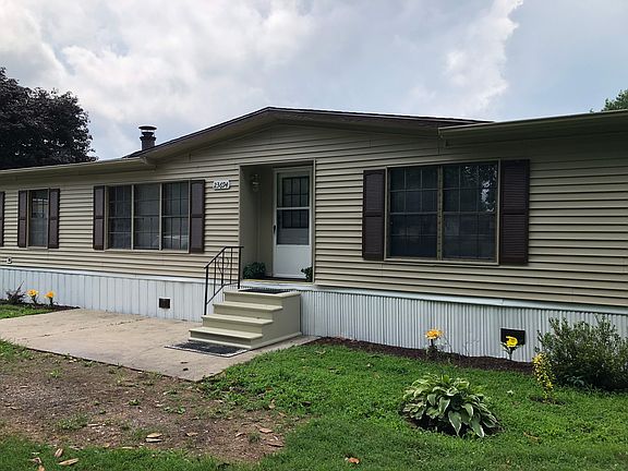 2nd image of 23694 Driftwood Ln