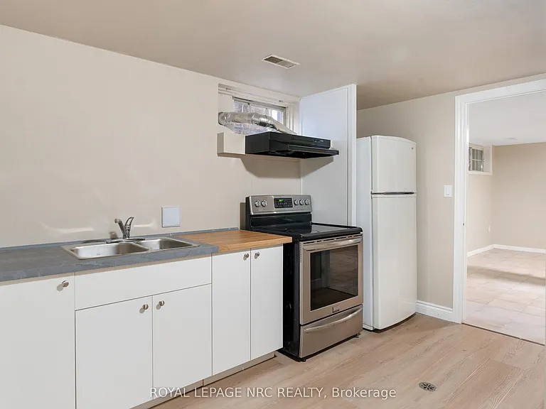 21 Chalmers St — Photo 8