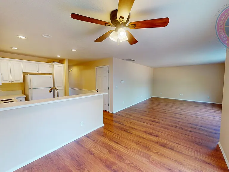 4377 NW Palmbrook Dr — Photo 6