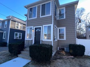 87 Brook Rd #2R, Quincy, MA 02169