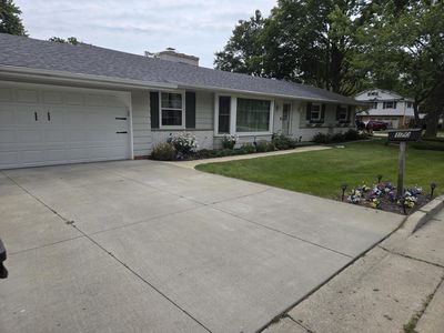 170 Westminster SQUARE, Racine, WI, 53402