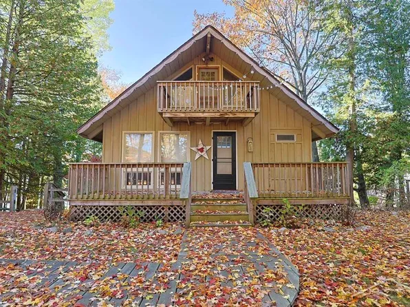 450 Hillcrest Dr, Lake, MI 48632