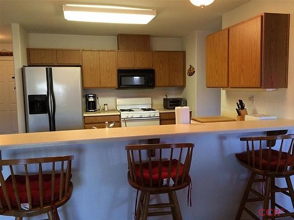 3rd image of 725 Tielo St