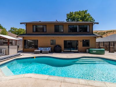 877 Rose Drive, Benicia, CA, 94510