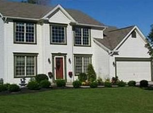 6962 Mourning Dove Ln, Niagara Falls, NY 14304
