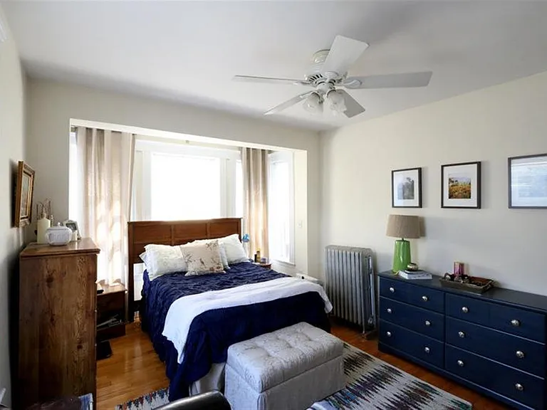 331 Harvard St #7 — Photo 8
