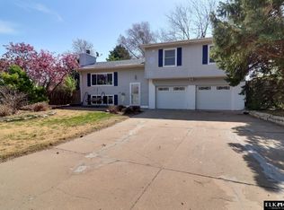 5097 S 159th Cir, Omaha, NE 68135