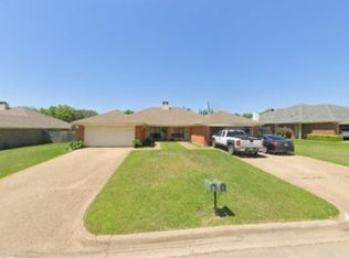 1204 Lindsey Ln UNIT A, Cleburne, TX 76033